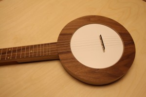 Folk-Banjo-3